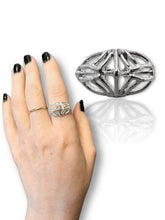 Load image into Gallery viewer, Ripple Ring