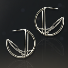Load image into Gallery viewer, 1&quot; Circle Hoop Earrings with Vertical Bar Design in Argentium Silver
